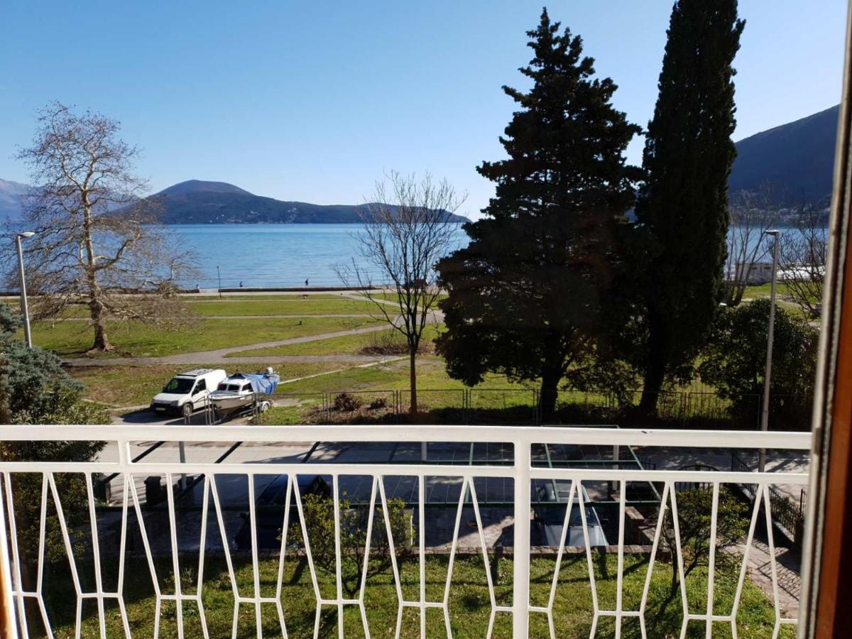Apartmani Galiot Igalo Bagian luar foto