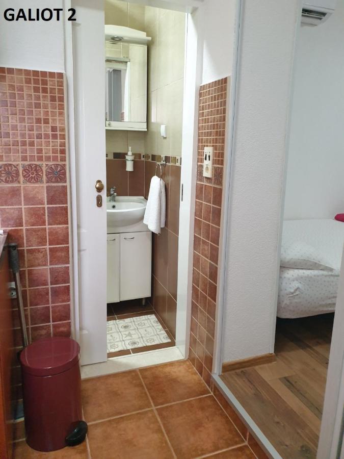 Apartmani Galiot Igalo Bagian luar foto