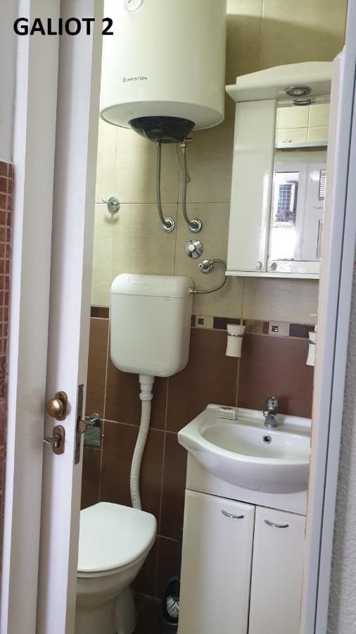 Apartmani Galiot Igalo Bagian luar foto
