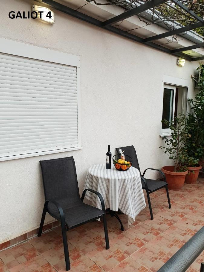 Apartmani Galiot Igalo Bagian luar foto
