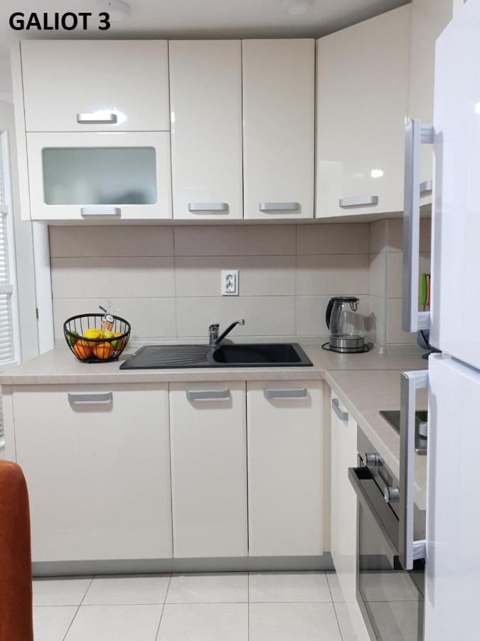 Apartmani Galiot Igalo Bagian luar foto