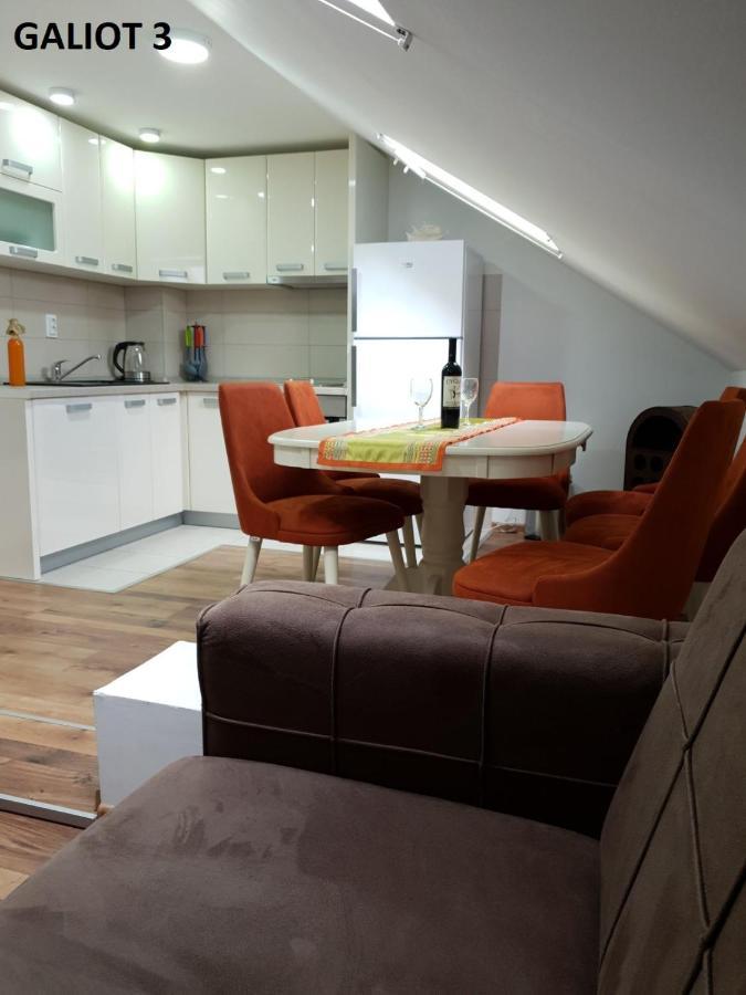 Apartmani Galiot Igalo Bagian luar foto
