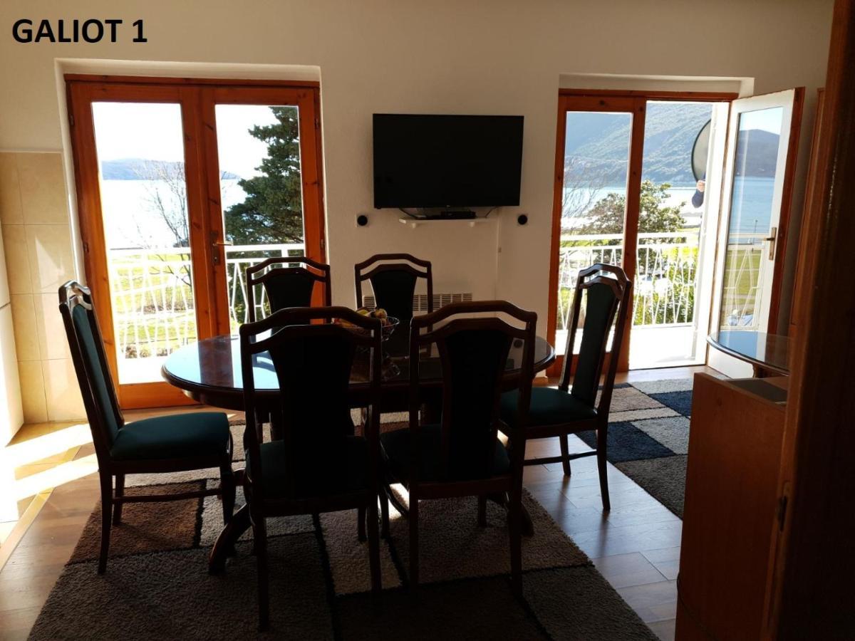 Apartmani Galiot Igalo Bagian luar foto