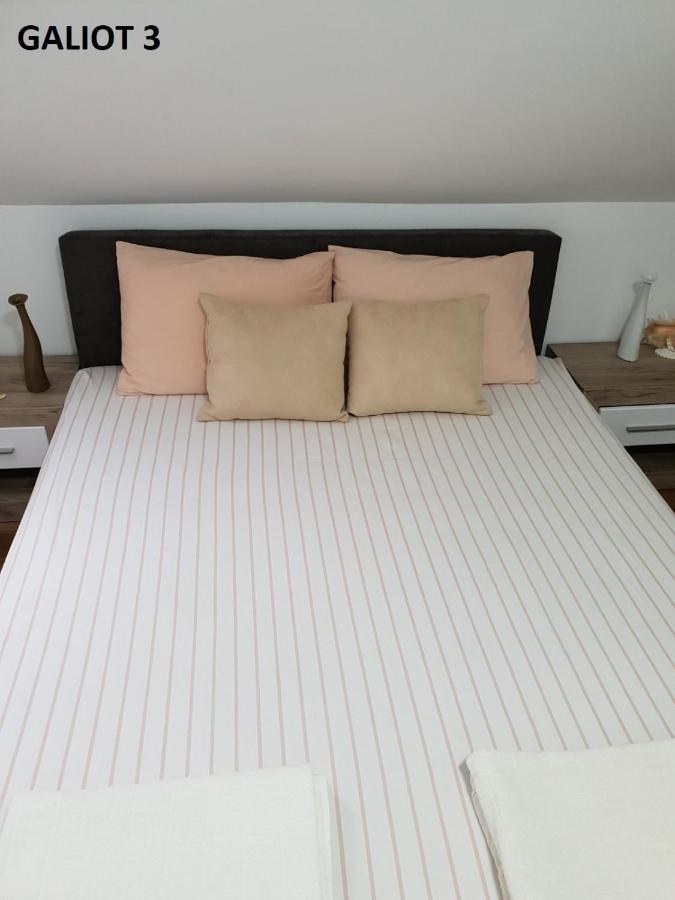 Apartmani Galiot Igalo Bagian luar foto