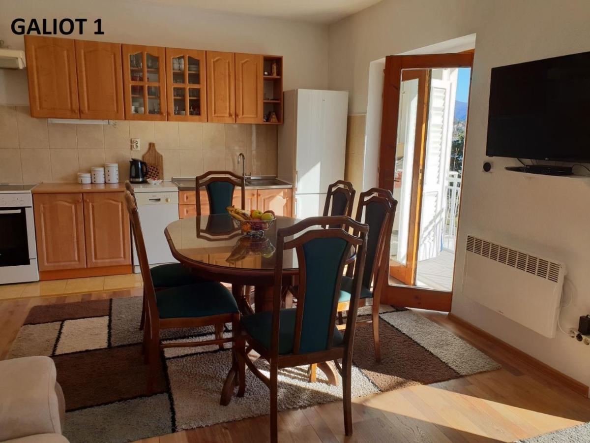 Apartmani Galiot Igalo Bagian luar foto