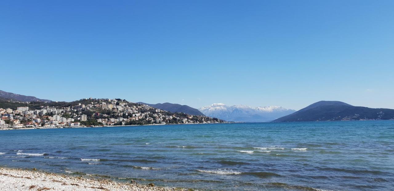 Apartmani Galiot Igalo Bagian luar foto